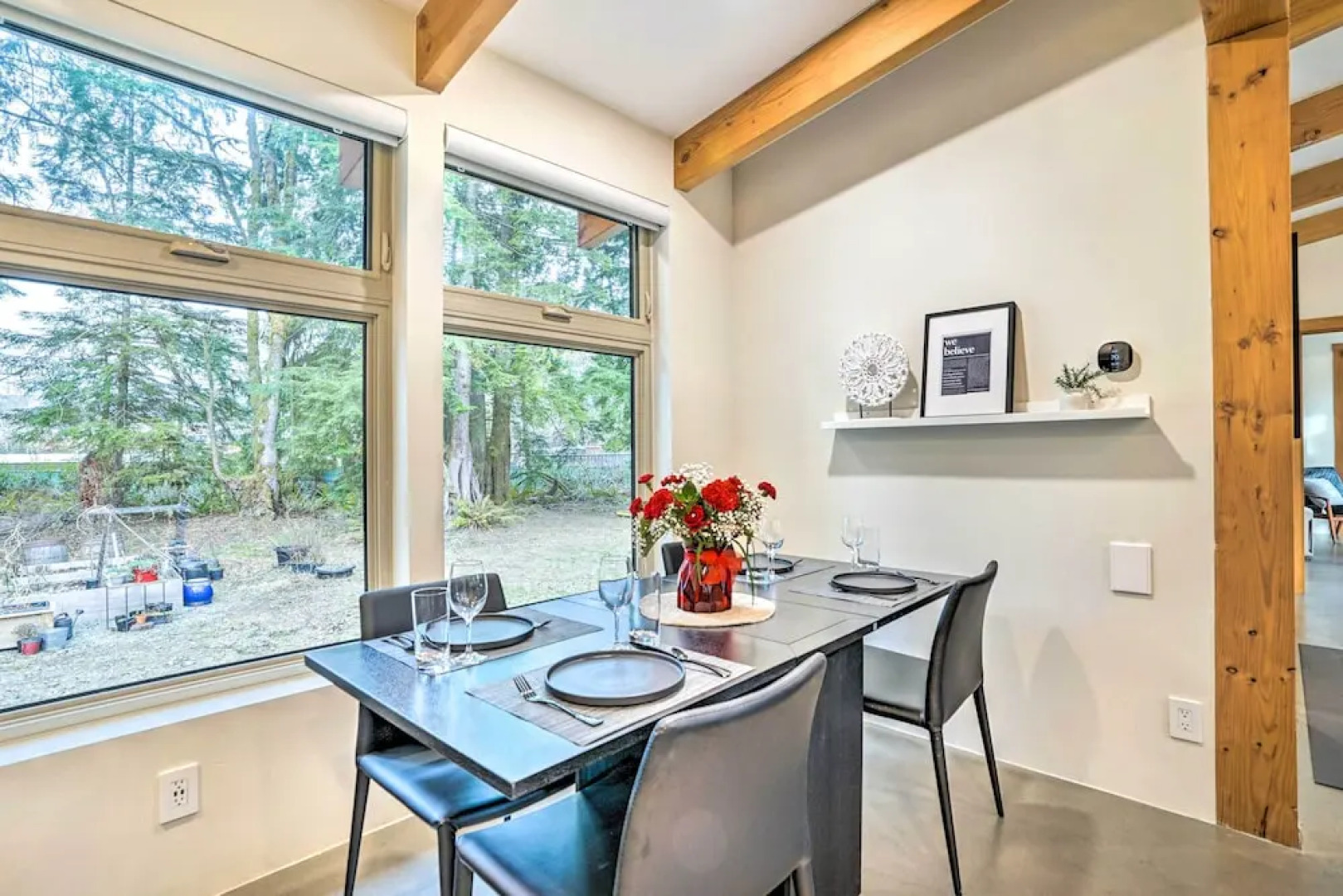 Gold Bar Cabin on Skykomish River: Heated Swim Spa