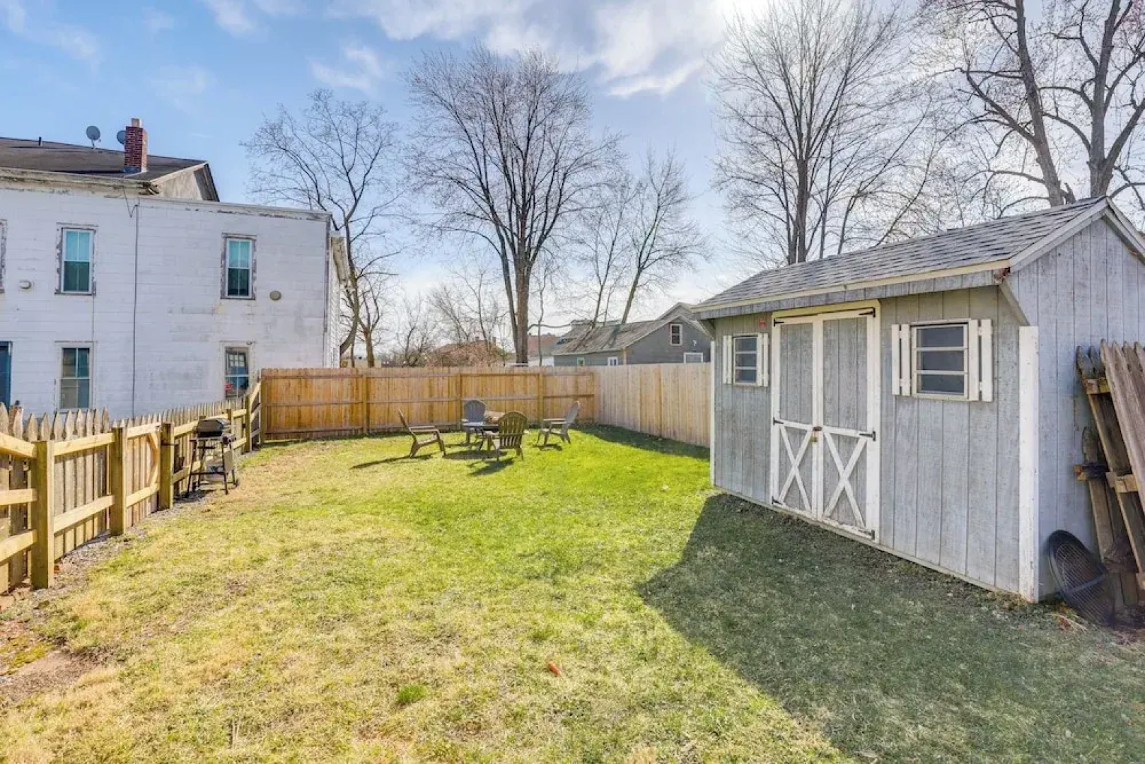 1 Block to Dtwn Seneca Falls: Apartment w/ Yard!