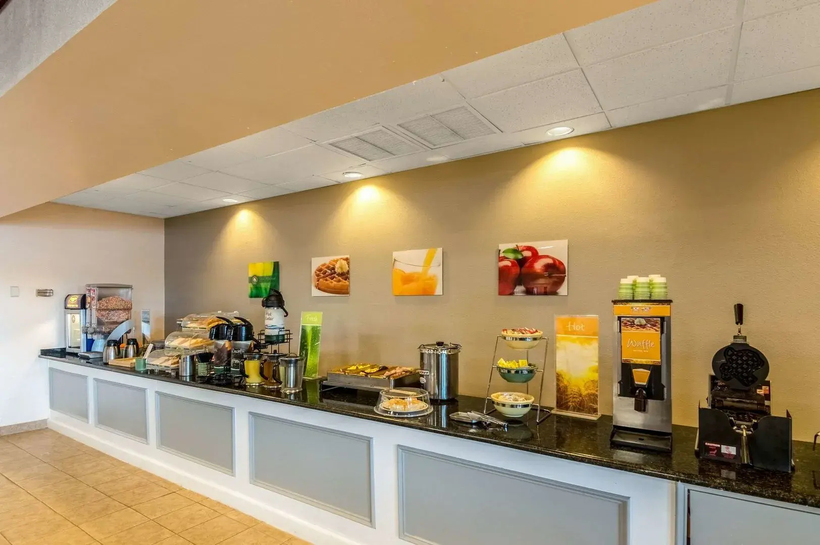 Budget Host Inn & Suites