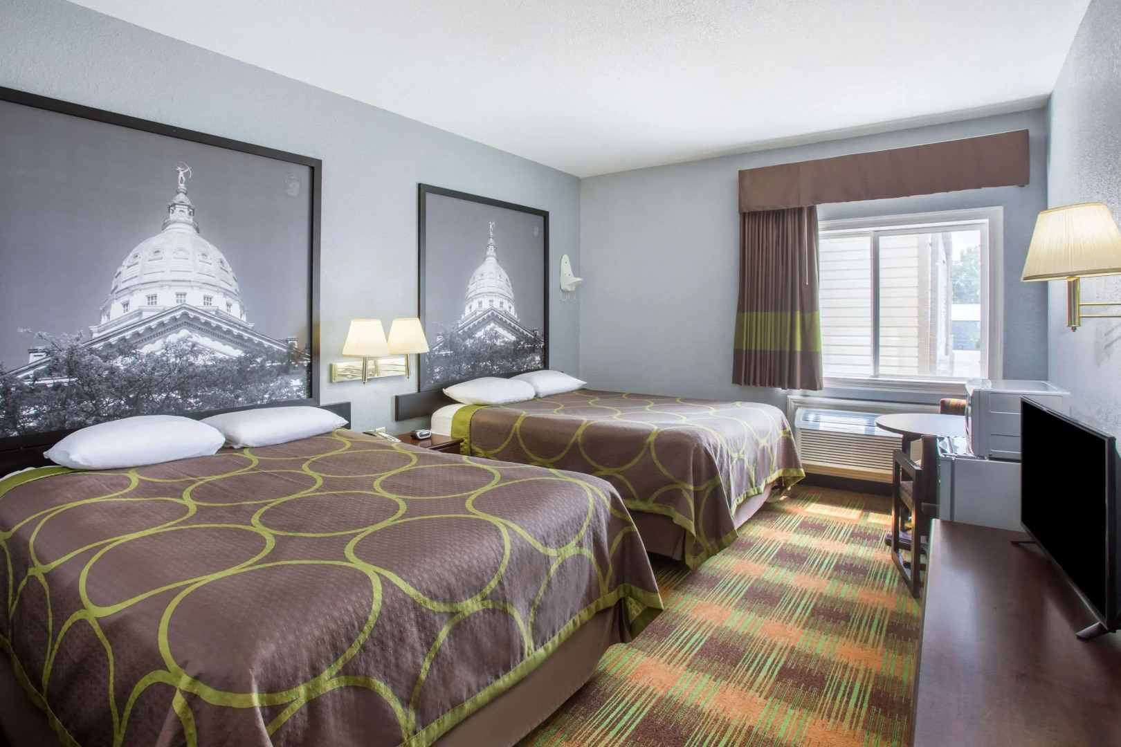 Super 8 by Wyndham Sweet Springs