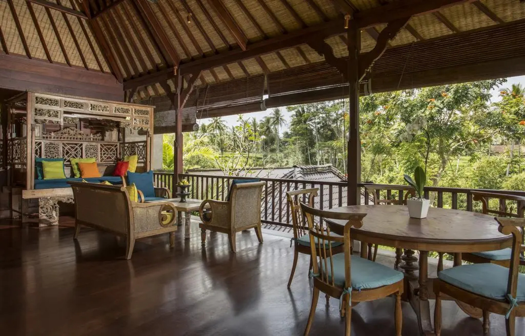 Отель Dwaraka The Royal Villas