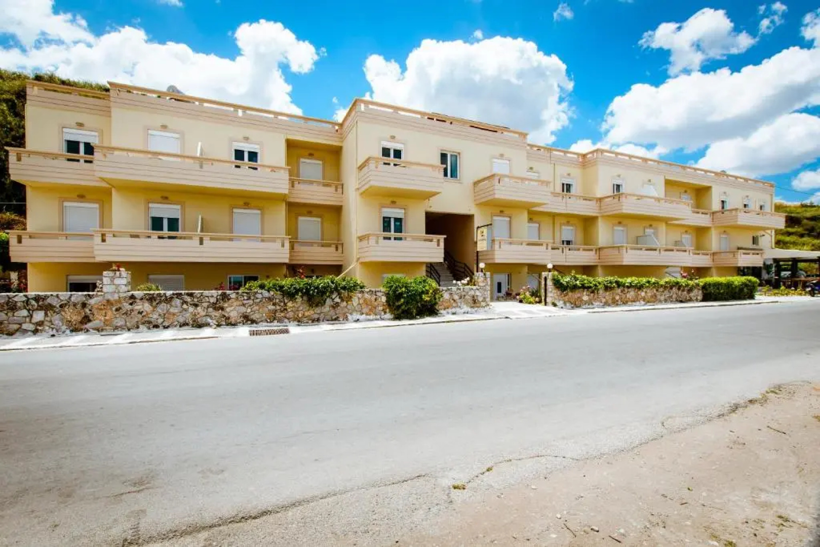 Asterina Seaside Apartments