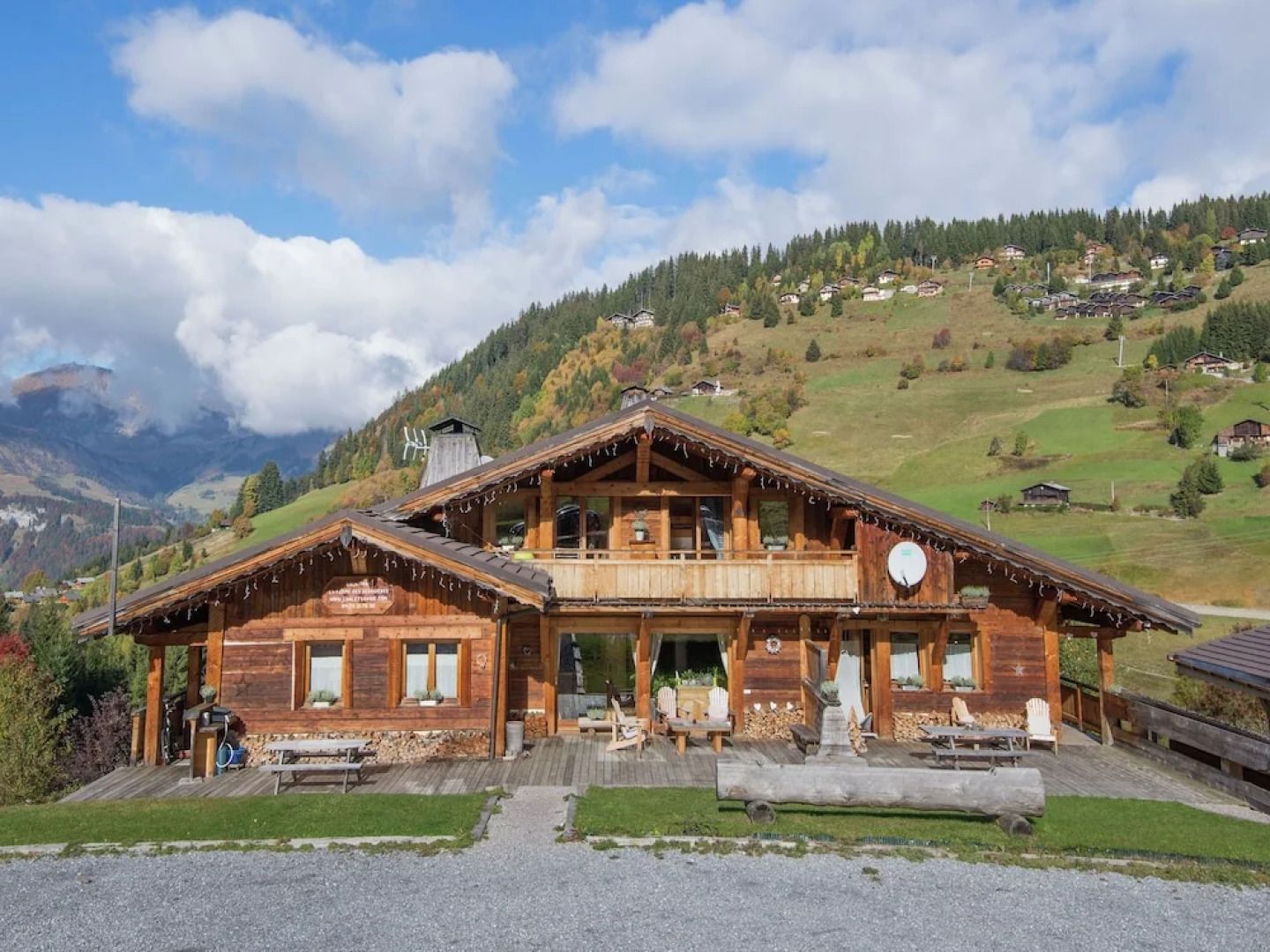 Pretty Apartment in a Separate Mountain Chalet