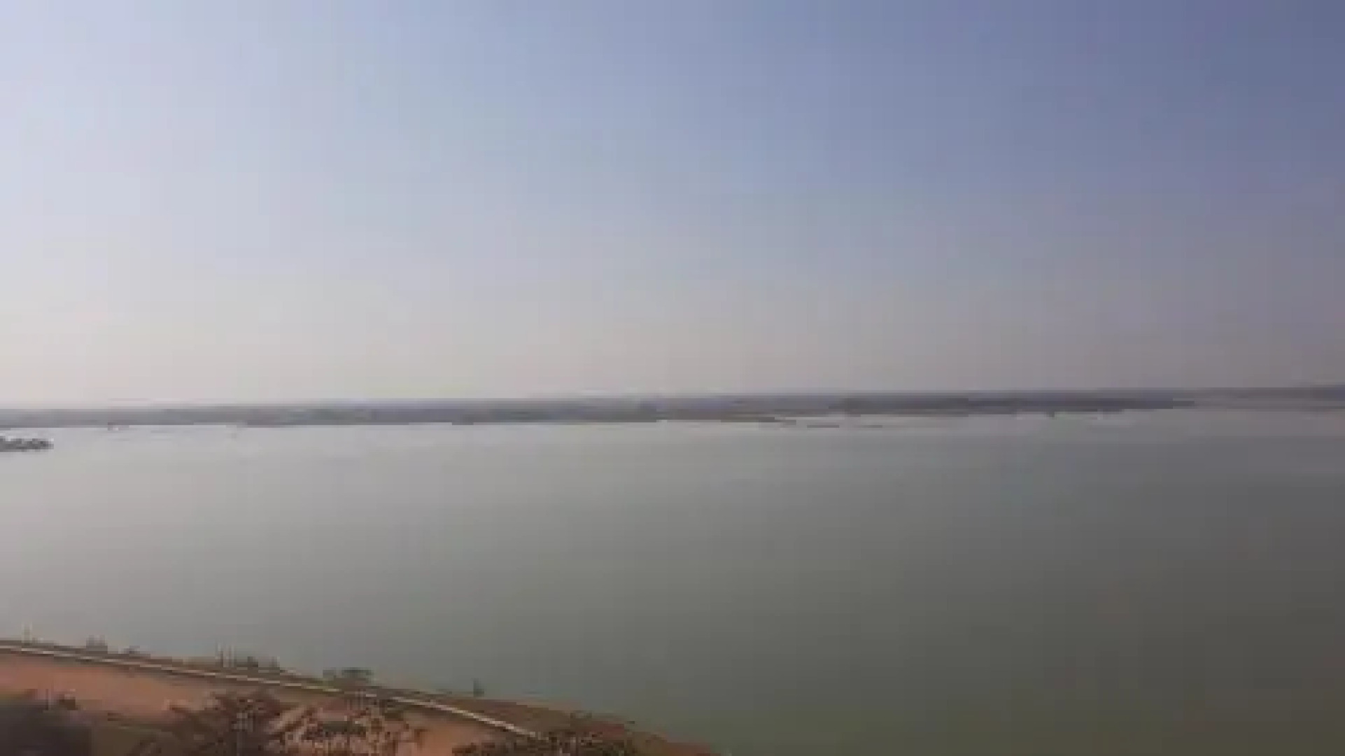 Peace Path Palace Hotel