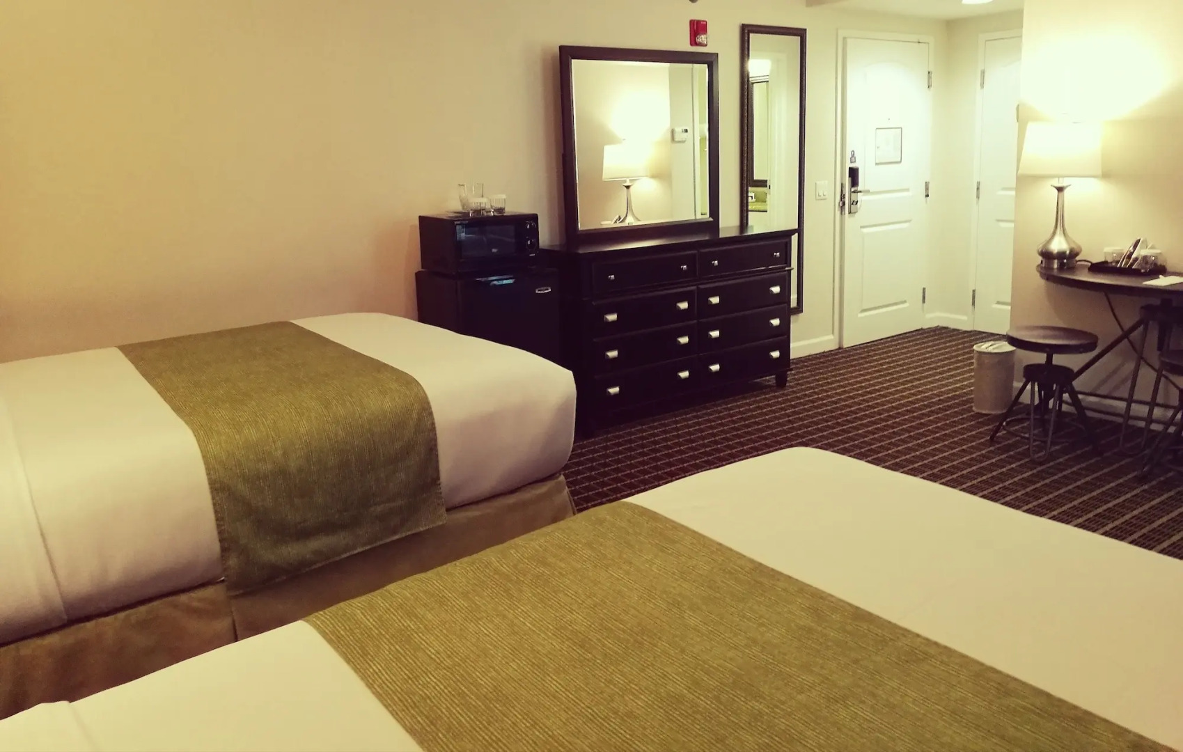 The Wilshire Grand Hotel