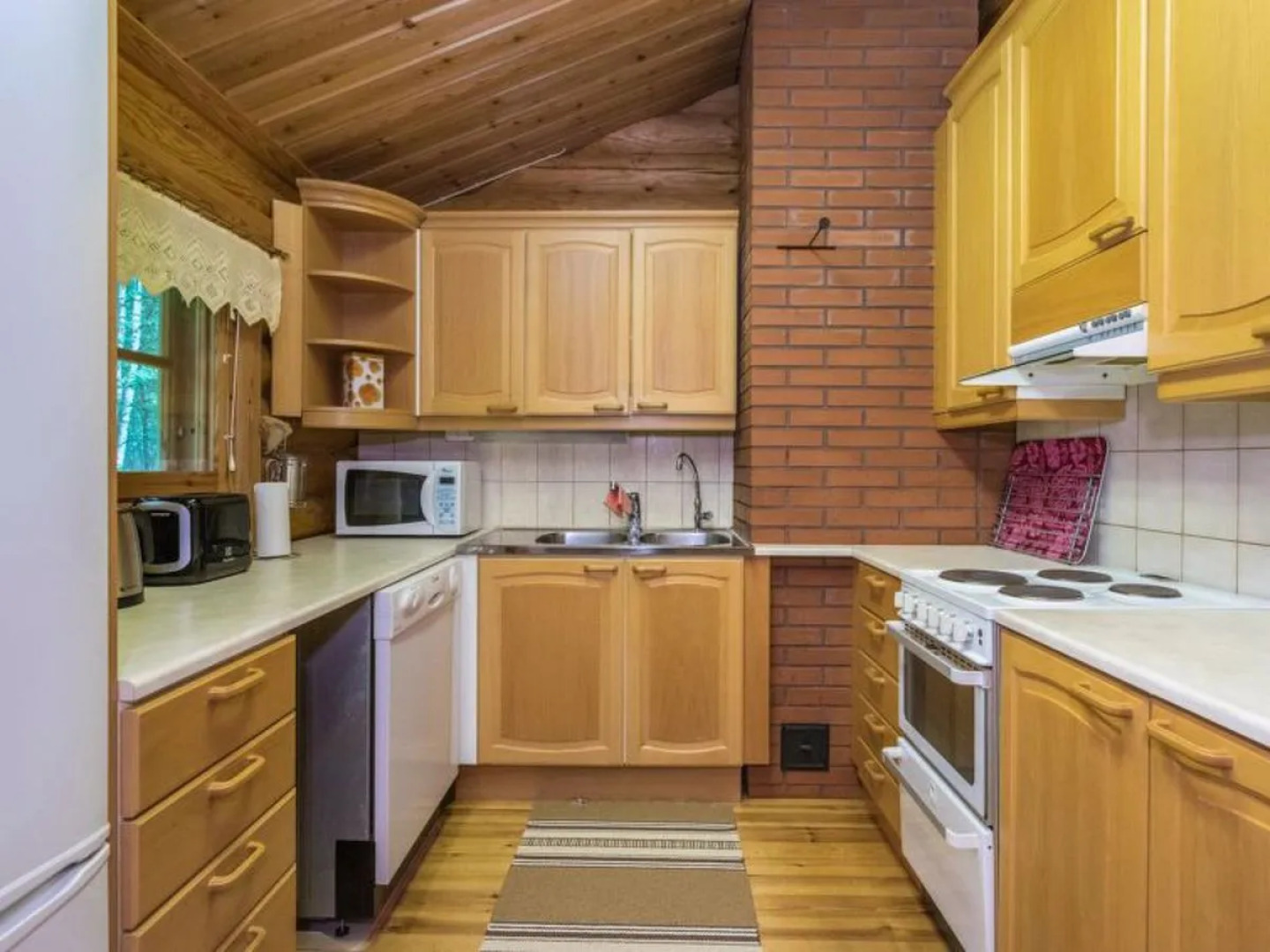 Uitonniemi. Rummukkala