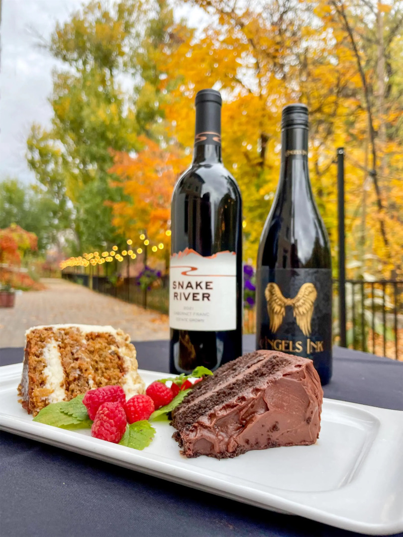 Riverside Hot Springs Inn & Spa - Adults Only