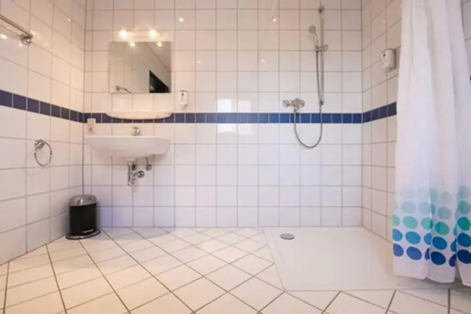 YOUTEL - Jugendhotel Bitburg