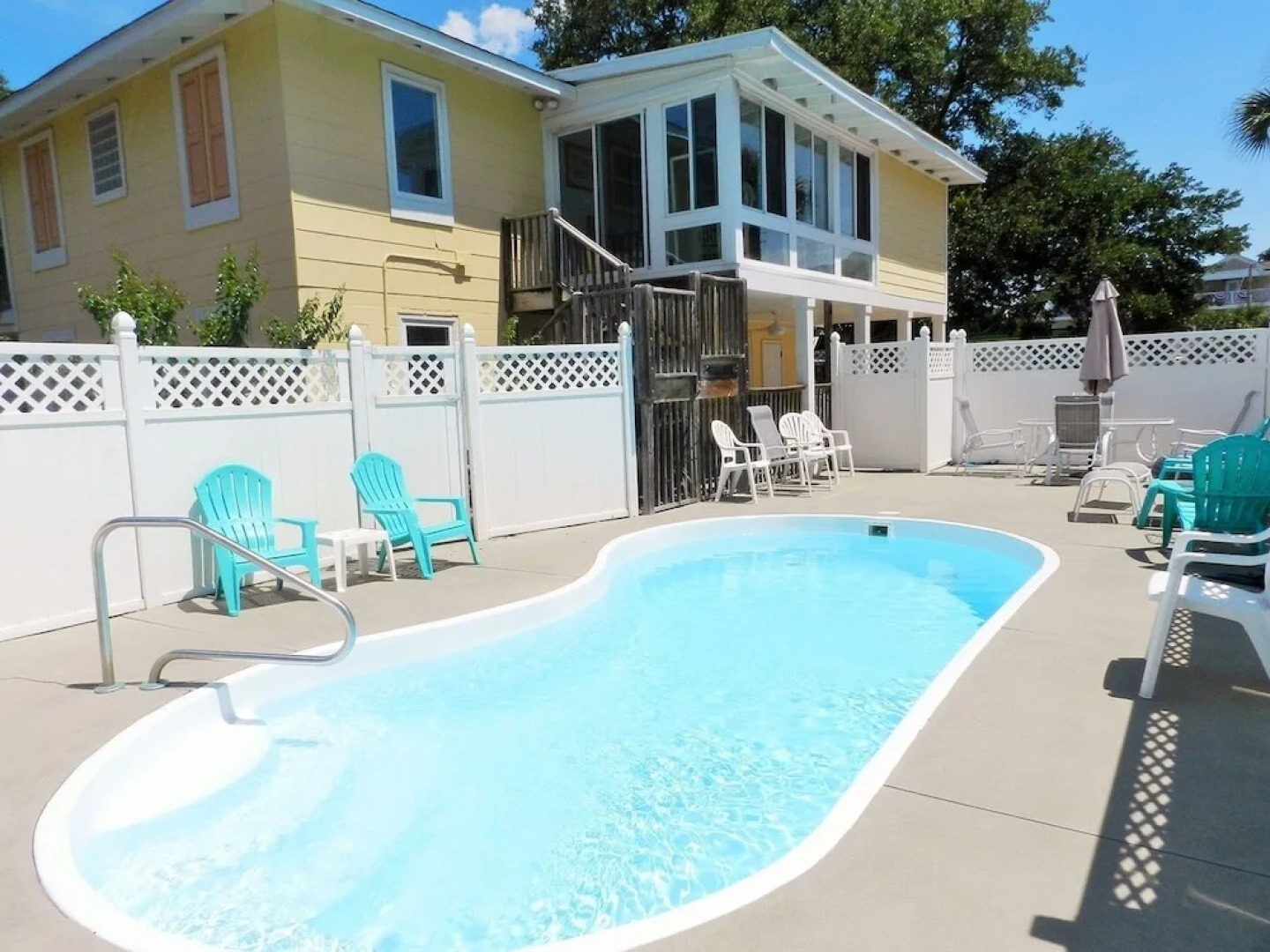 813 S Dogwood - Back in Debt - 6 Br Home