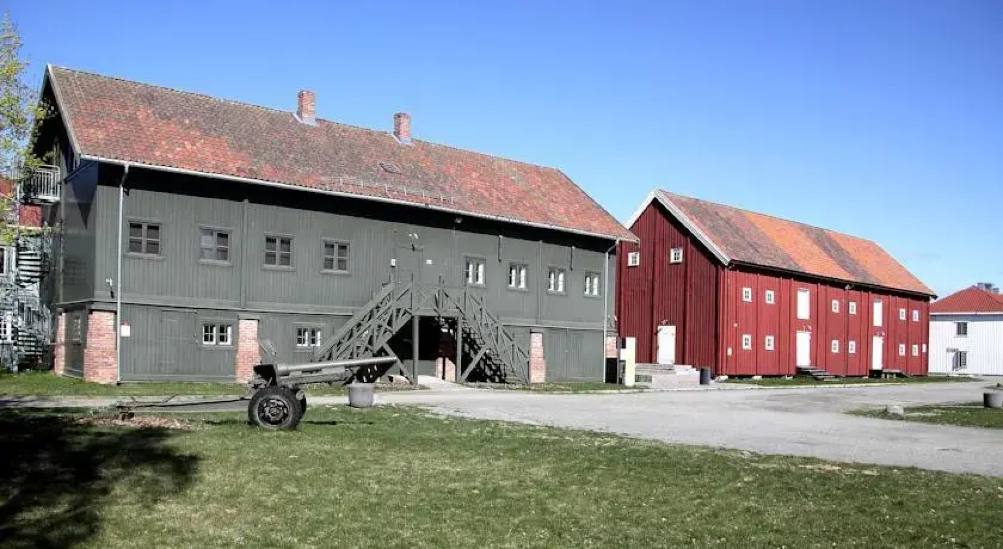 Airport Motel & Apartment