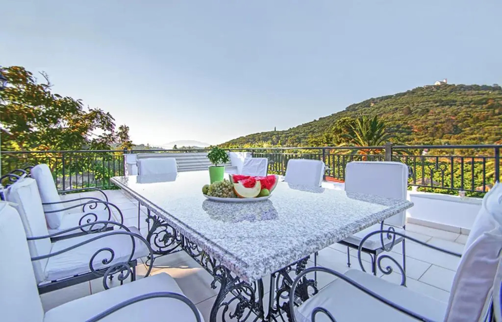 Zissis Villa & pool 5min drive to beach