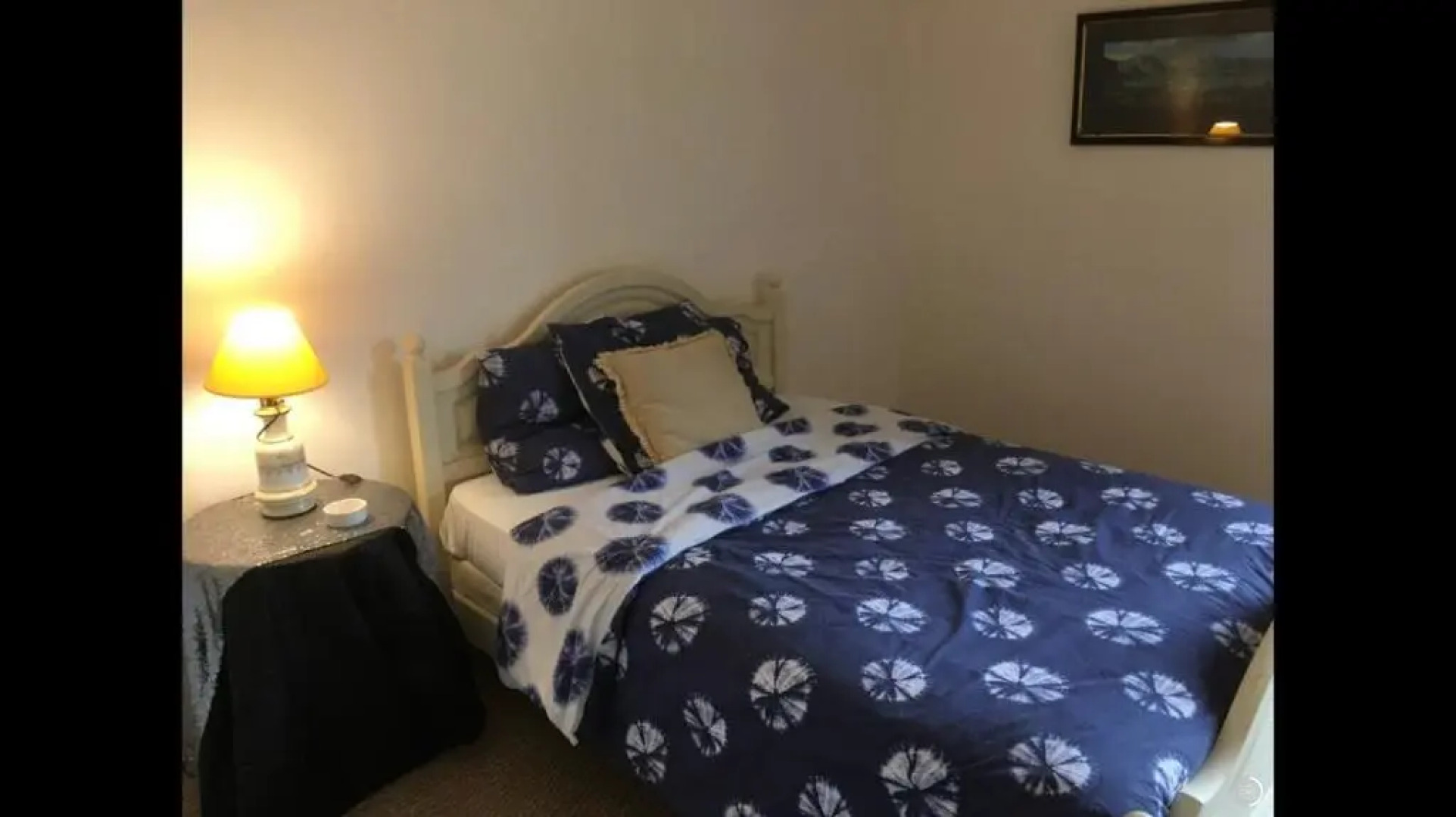 Chez Alice,Simplicite Et Petite Piscine