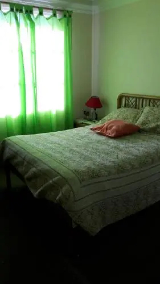 Urb Arupos de la Hacienda casa 26 Etapa 1