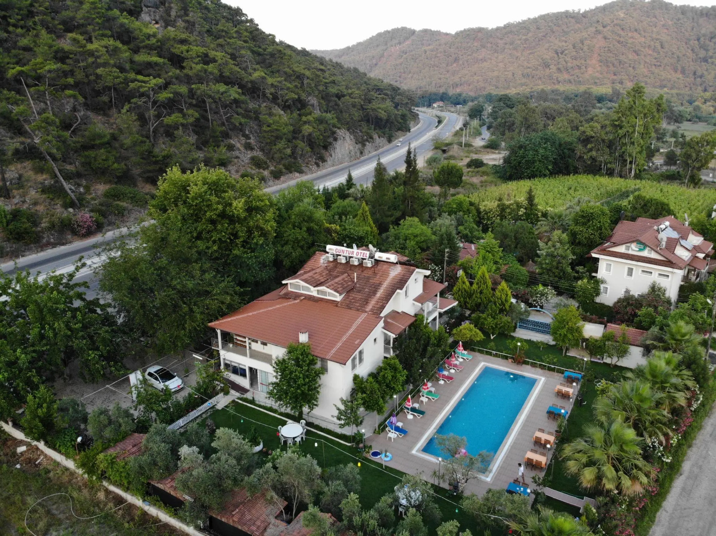 Güntur Otel