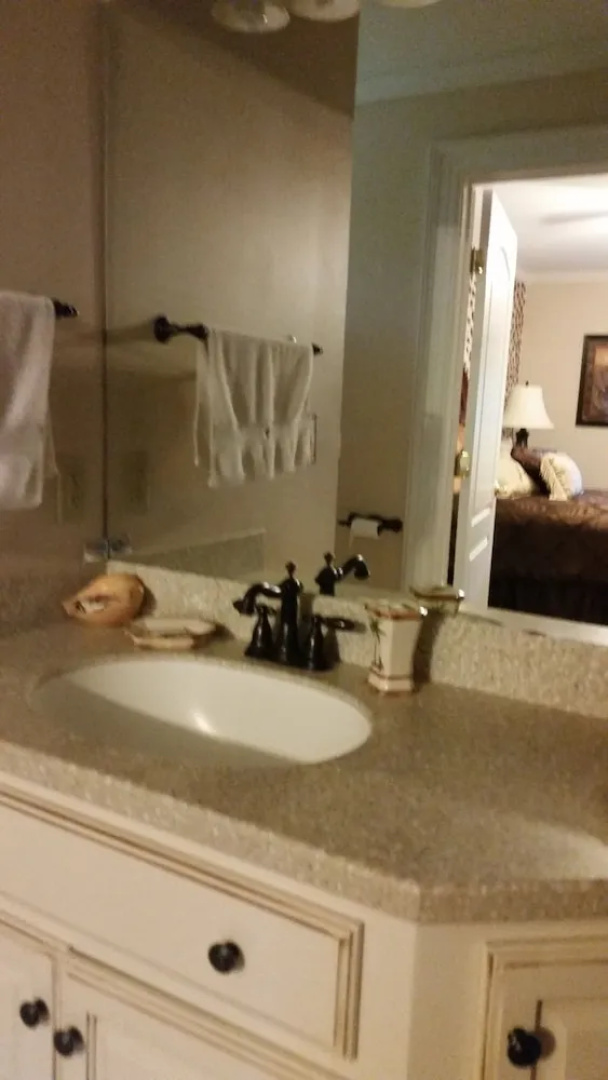 Shalom House Bed and Breakfast