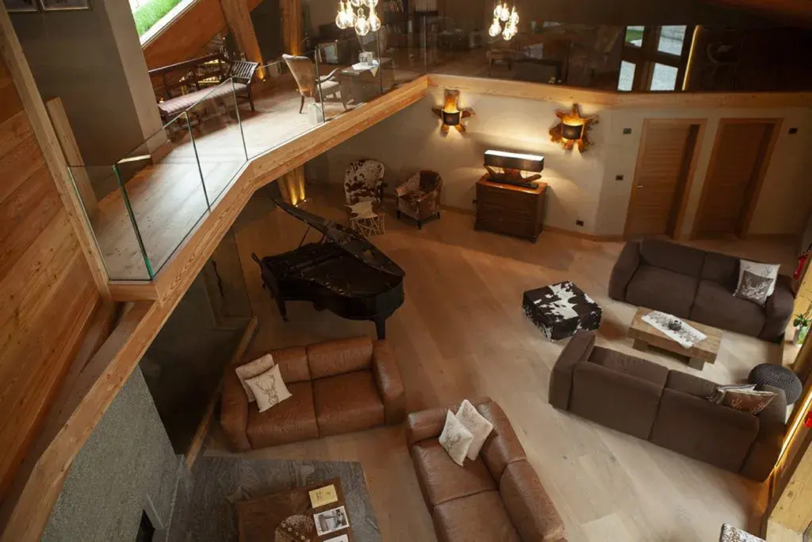 Charmant Petit Hotel