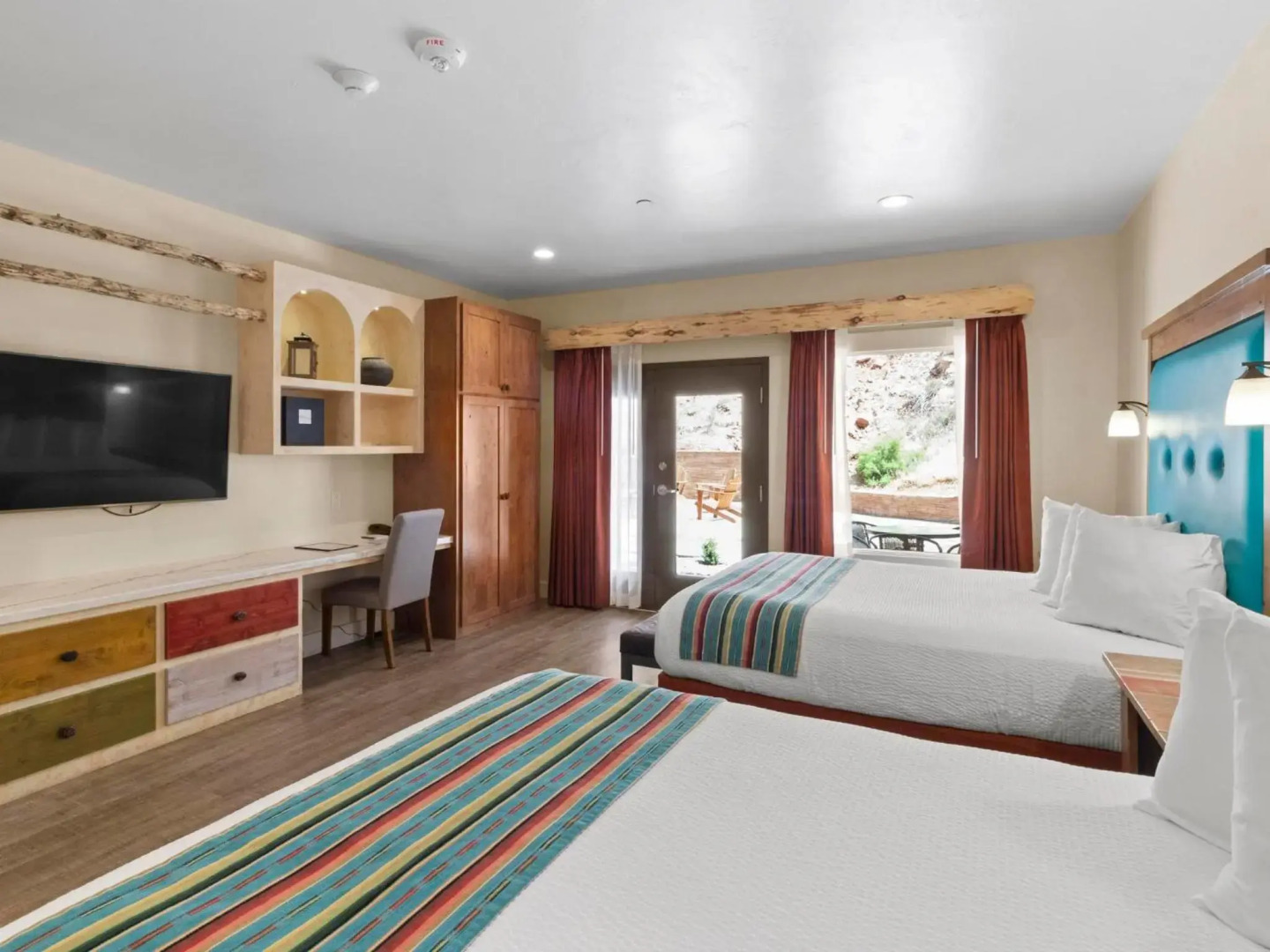 Bluff Dwellings Resort