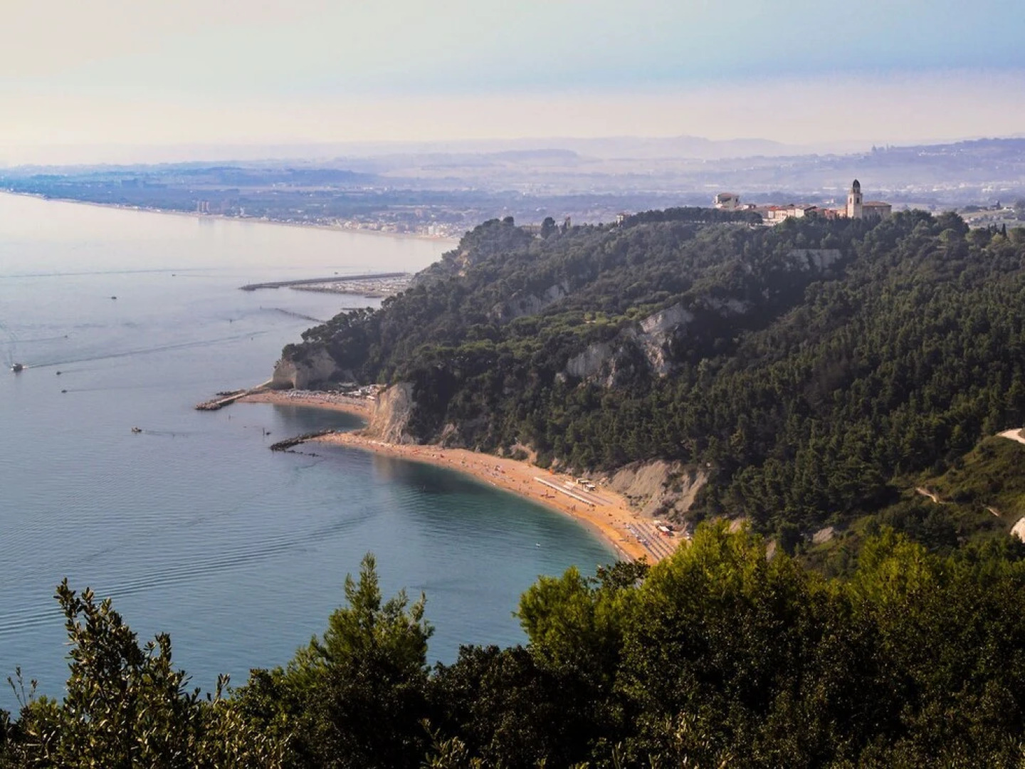 Luxurious Villa in Sirolo With Swimming Pool