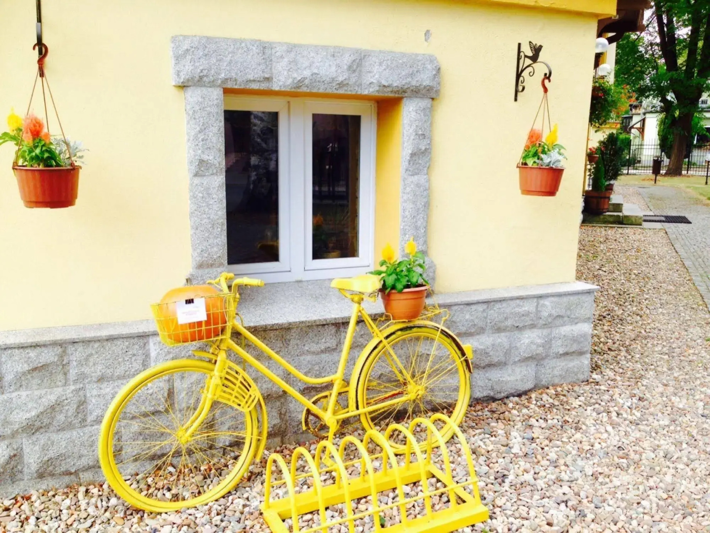 Hotel Bella