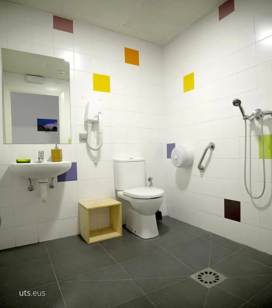 ABARAXKA Azkoitia Hostel