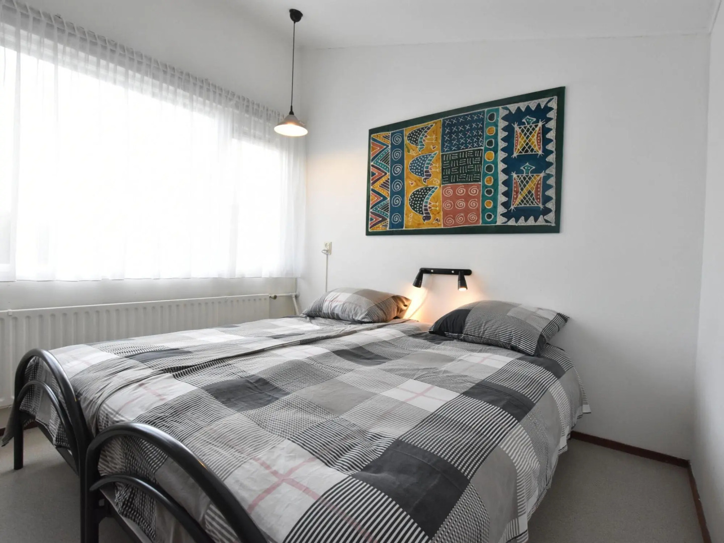 Modern Holiday Home in Nieuwvliet with Garden