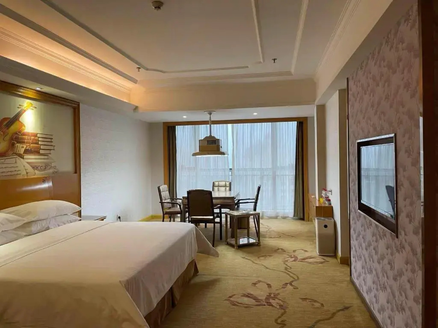 Vienna International Hotel Zhongshan Torch Center