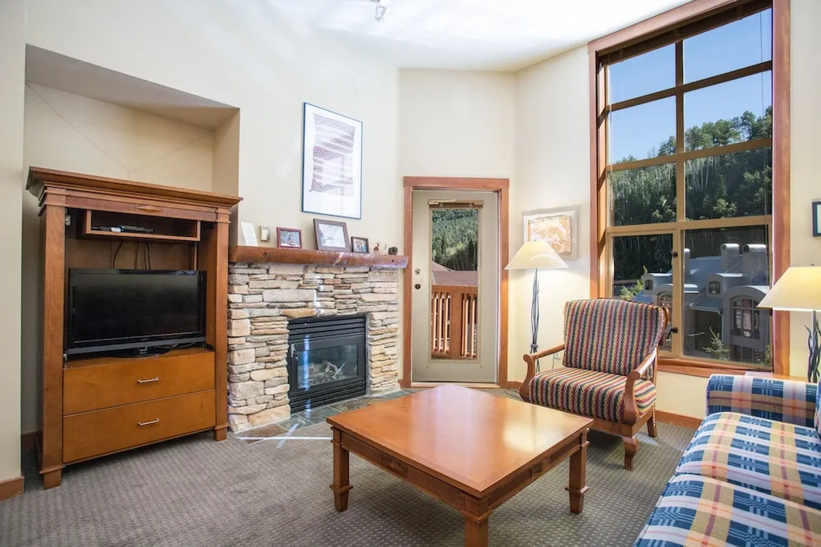 3506 - One Bedroom + Den Standard Powderhorn Lodge 1 Condo by RedAwning