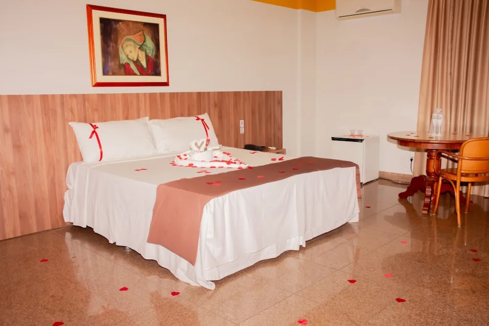 Hotel Oscar Gold