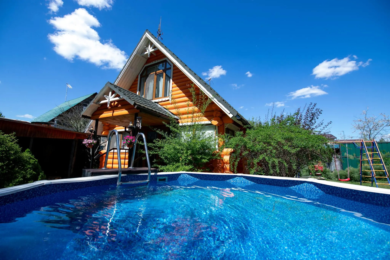 Яблоневый Сад Барыбинo