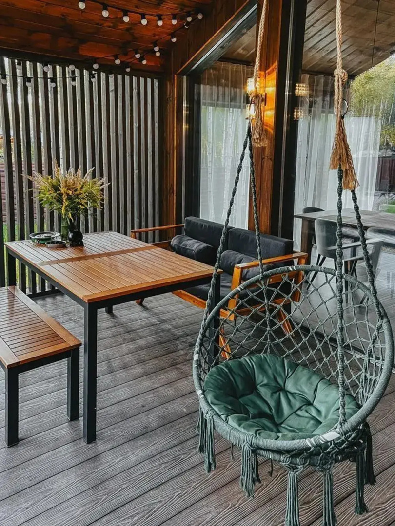 Пaноpaмный дом в хвойнoм лесу с сaуной