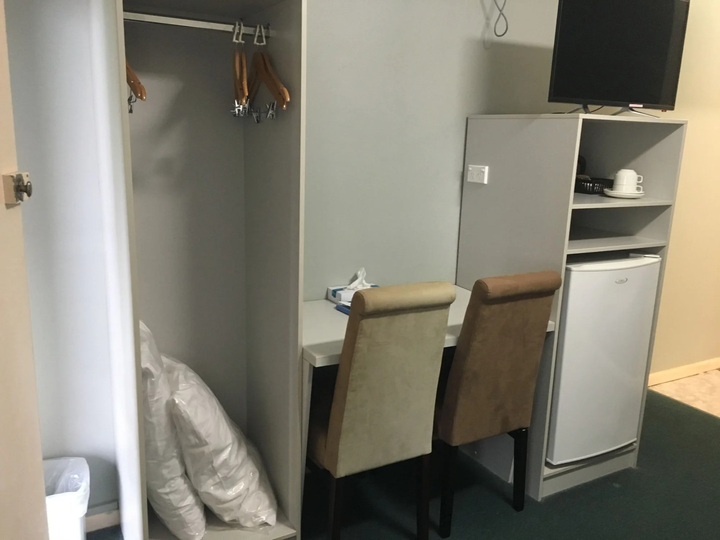 The Palms Motel (Formerly Flinders Motel)