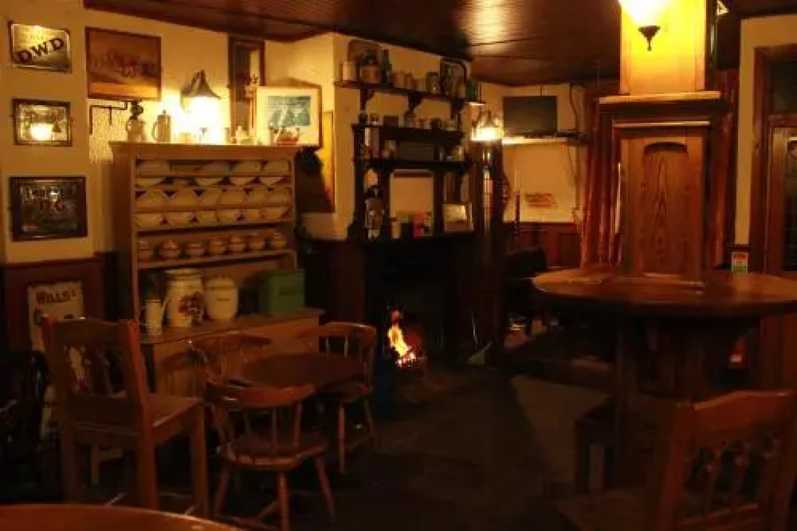 Fiddlestone Bar And BB