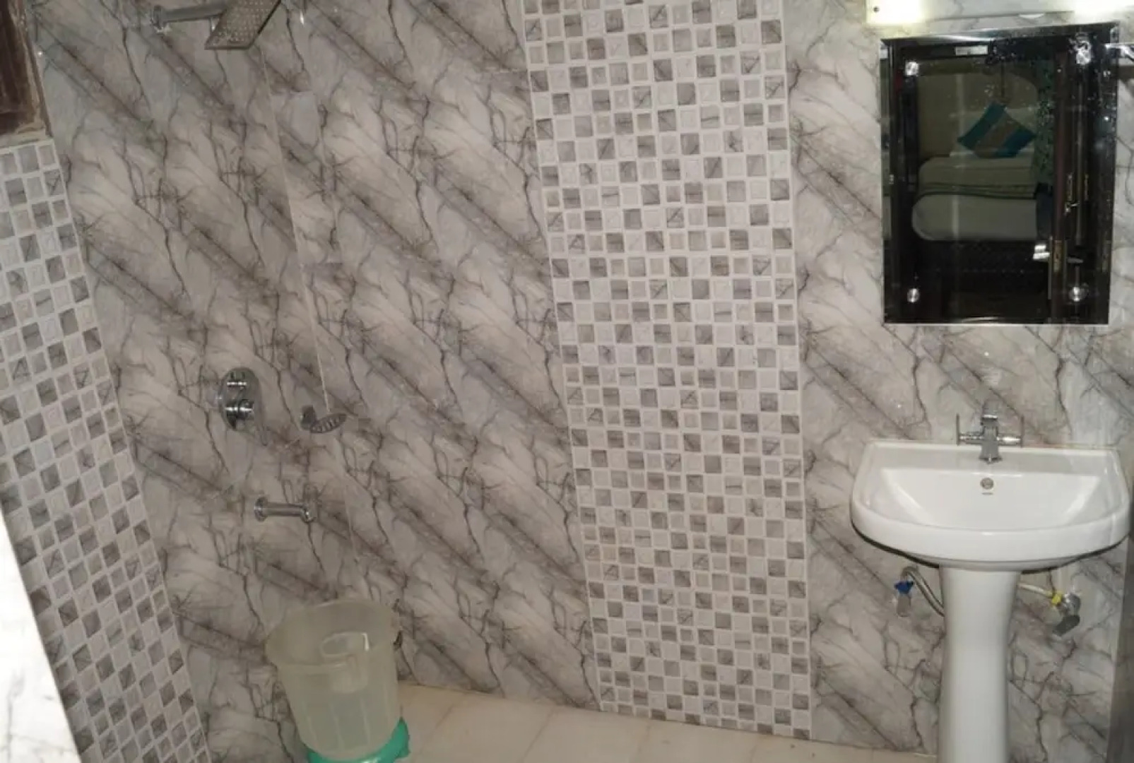 OYO 23168 Hotel G C Regency