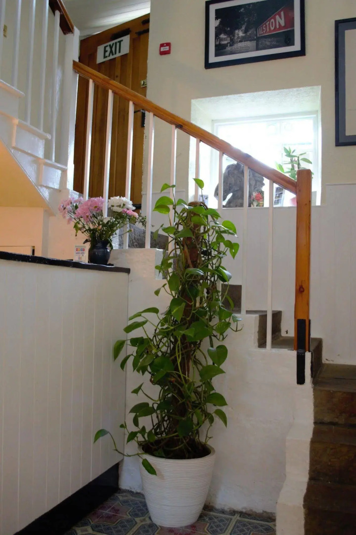 Lowbyer Manor Country House