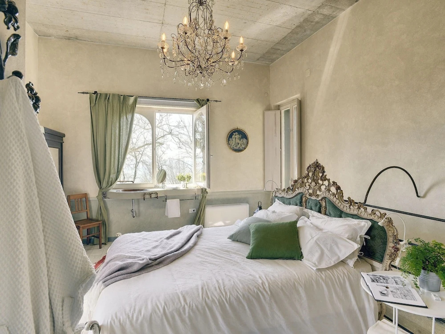 Magnificent Villa in Groznjan With High-end Kitchen & Pool