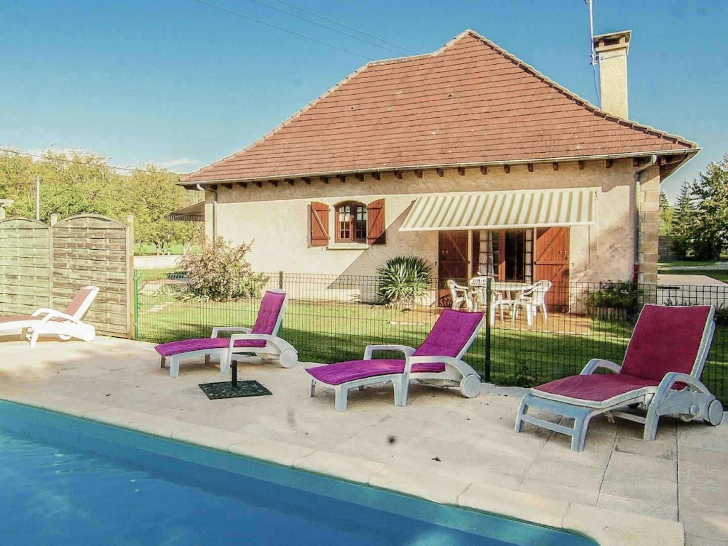 Lovely Villa in Condat-sur-vézère With Swimming Pool