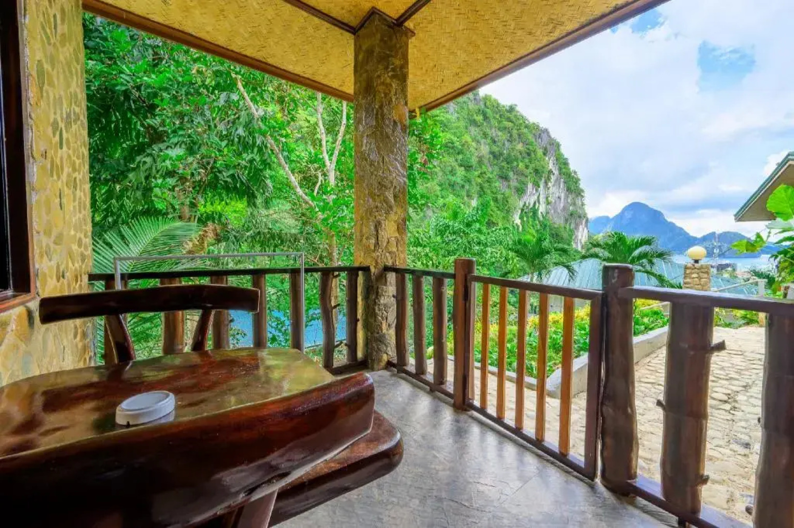 El Nido Viewdeck Cottages