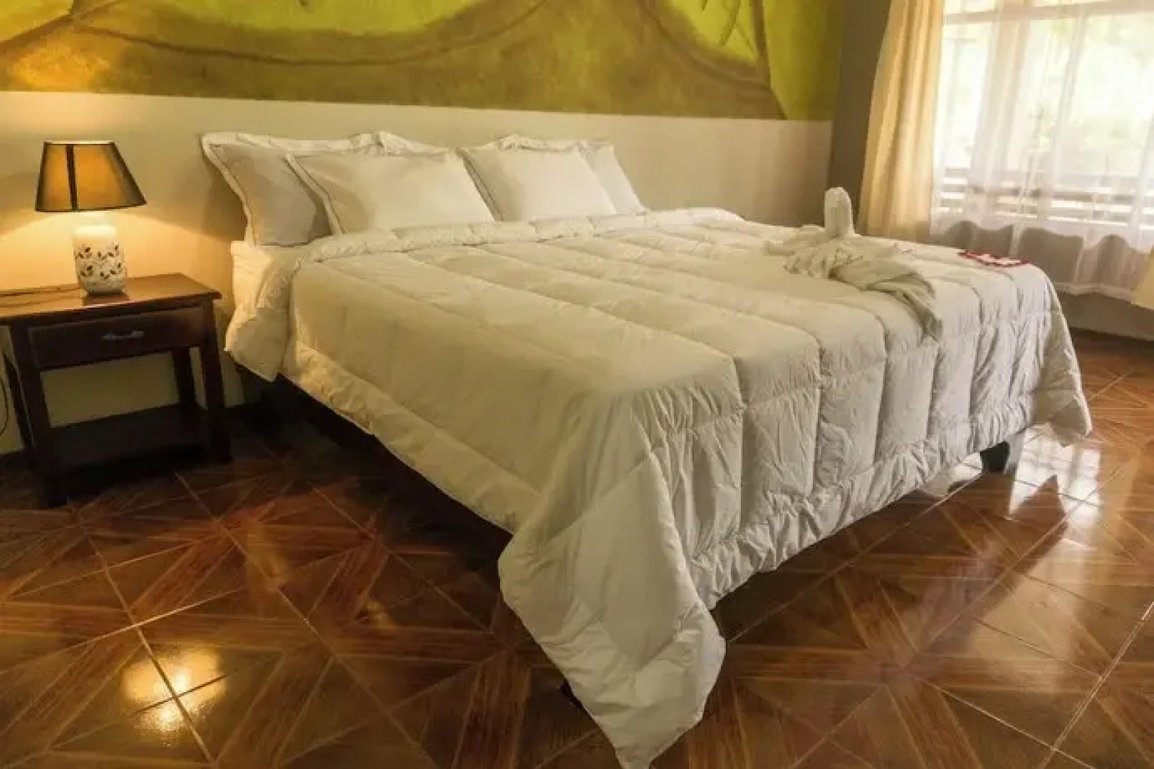 Hotel Sueno Dorado & Hot Springs