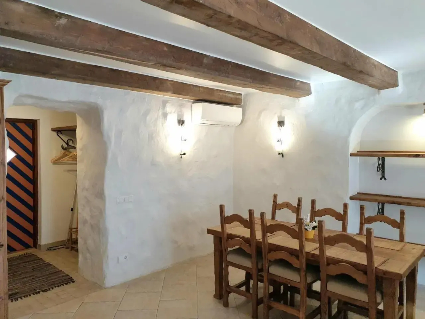 Deluxe Apartments in the City Center with Balcony