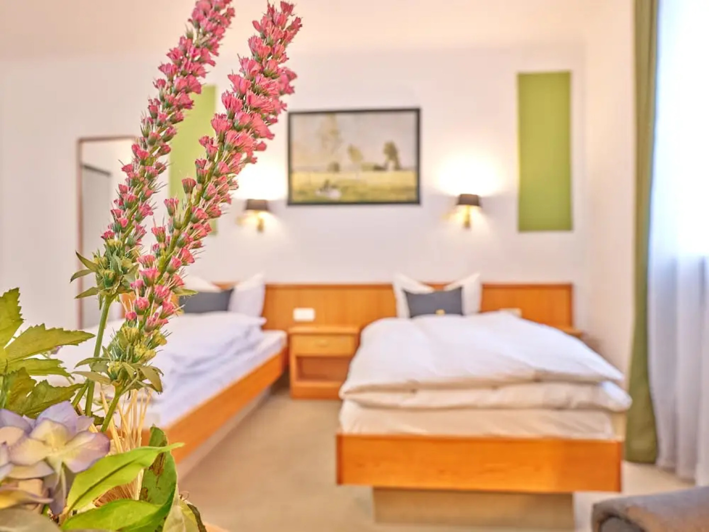 Amweia Hotel & Restaurant