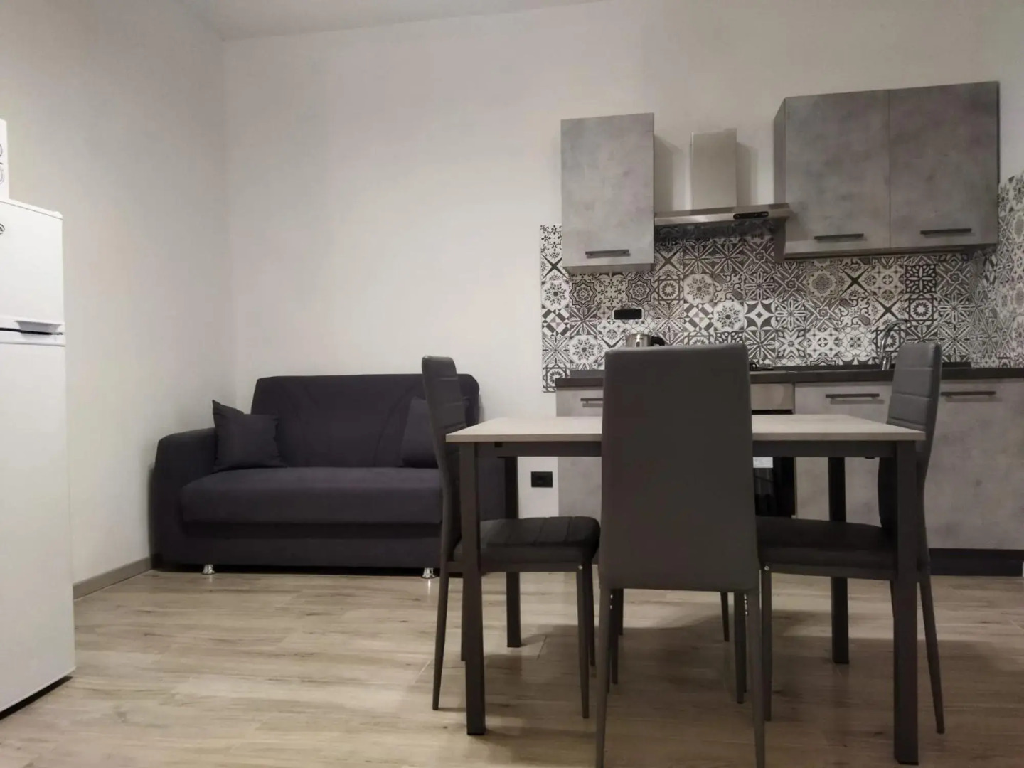 Intero appartamento, Caldiero, 2 camere giardino