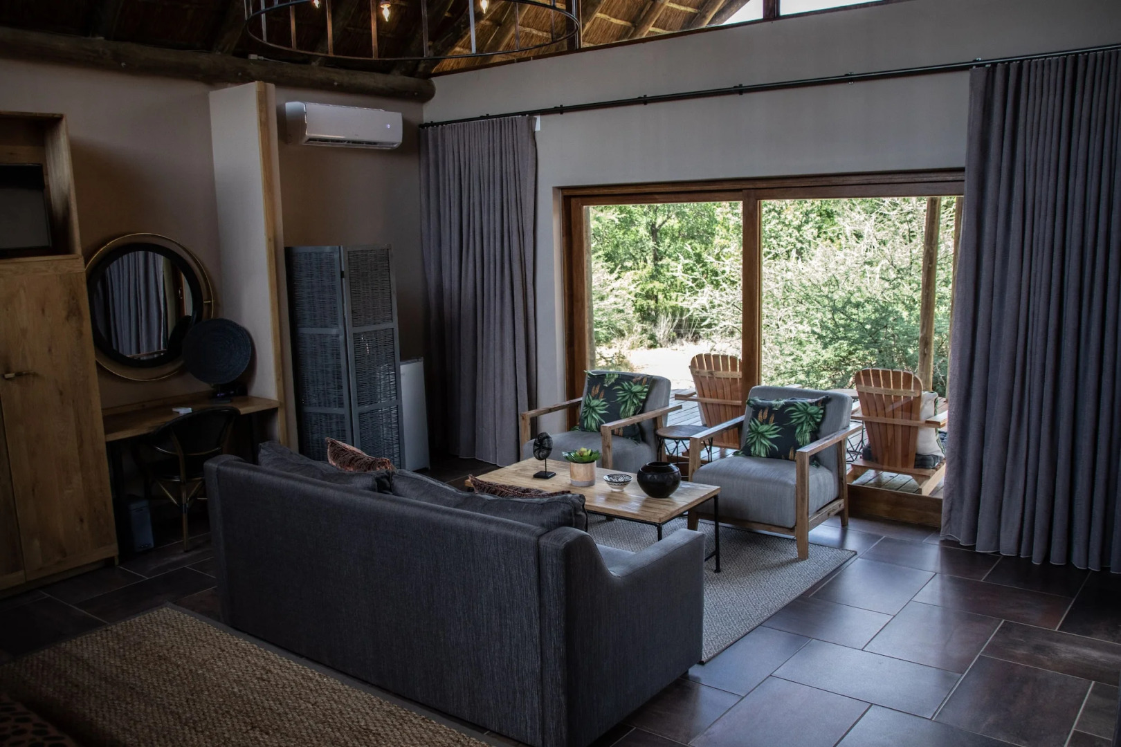 Black Rhino Game Lodge