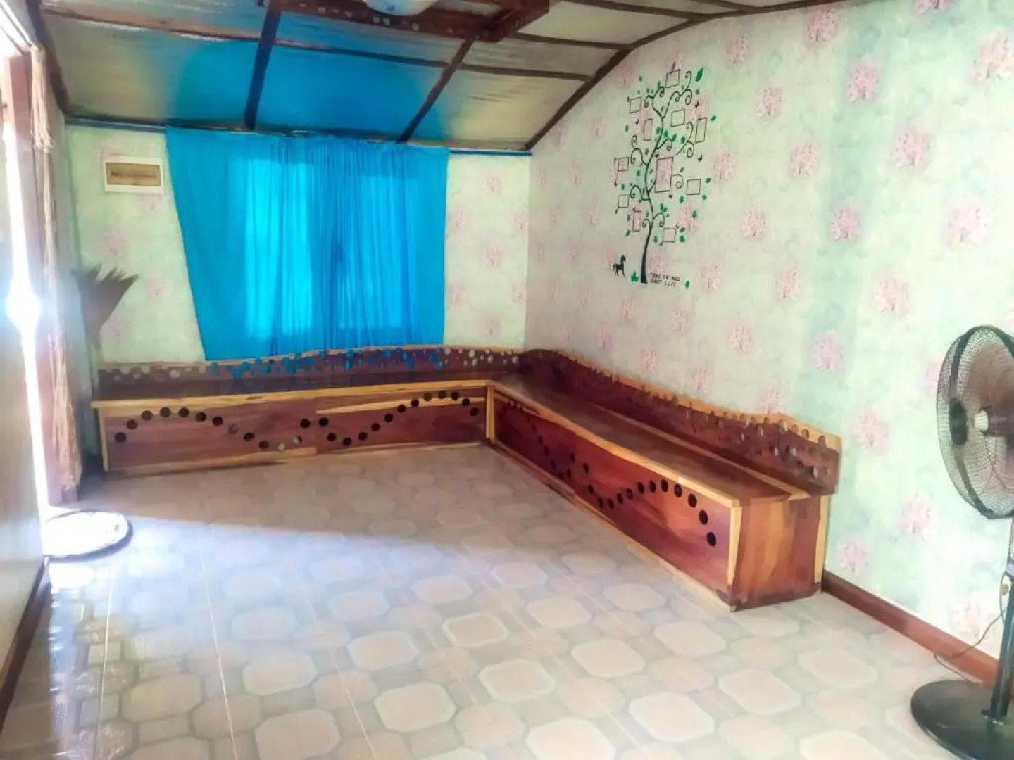 Phielle In-Home Calayo House Rental