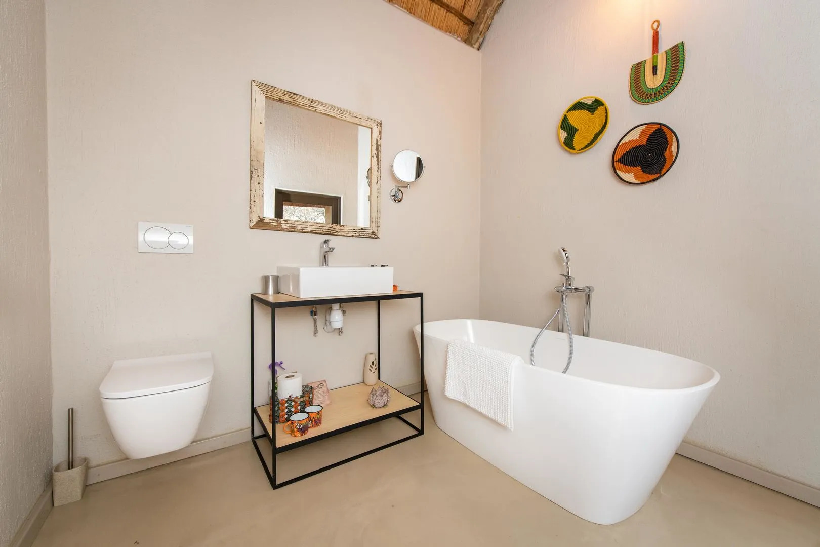 Sausage Tree Safari Camp