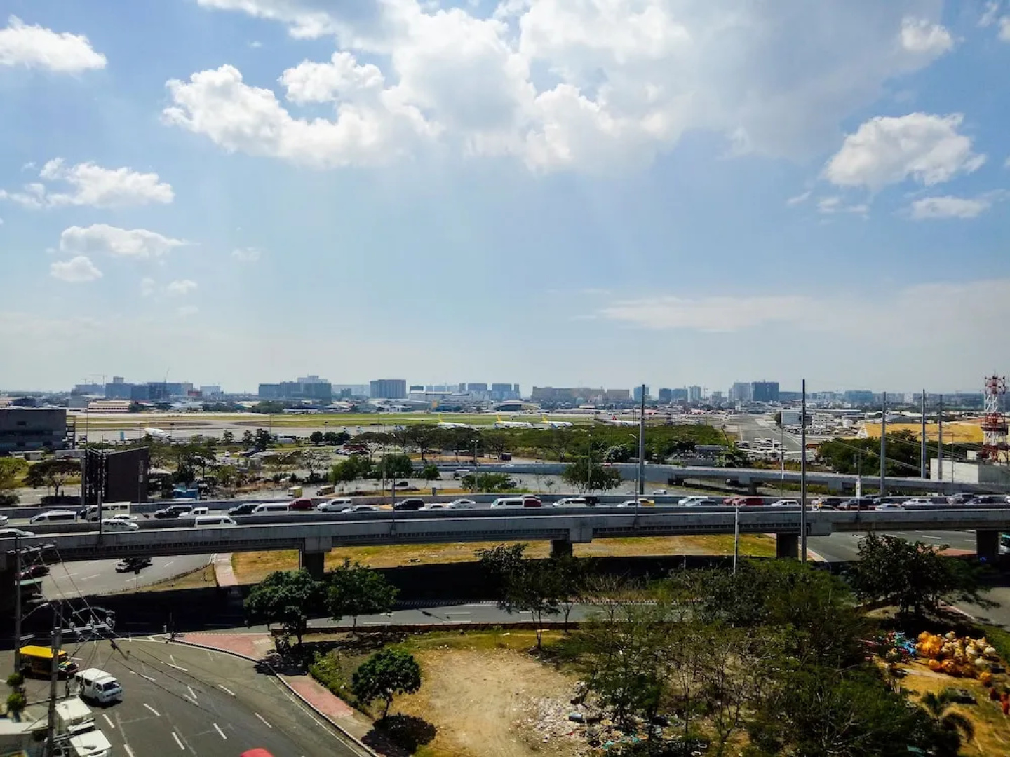 Airport T3 Newport Condotel