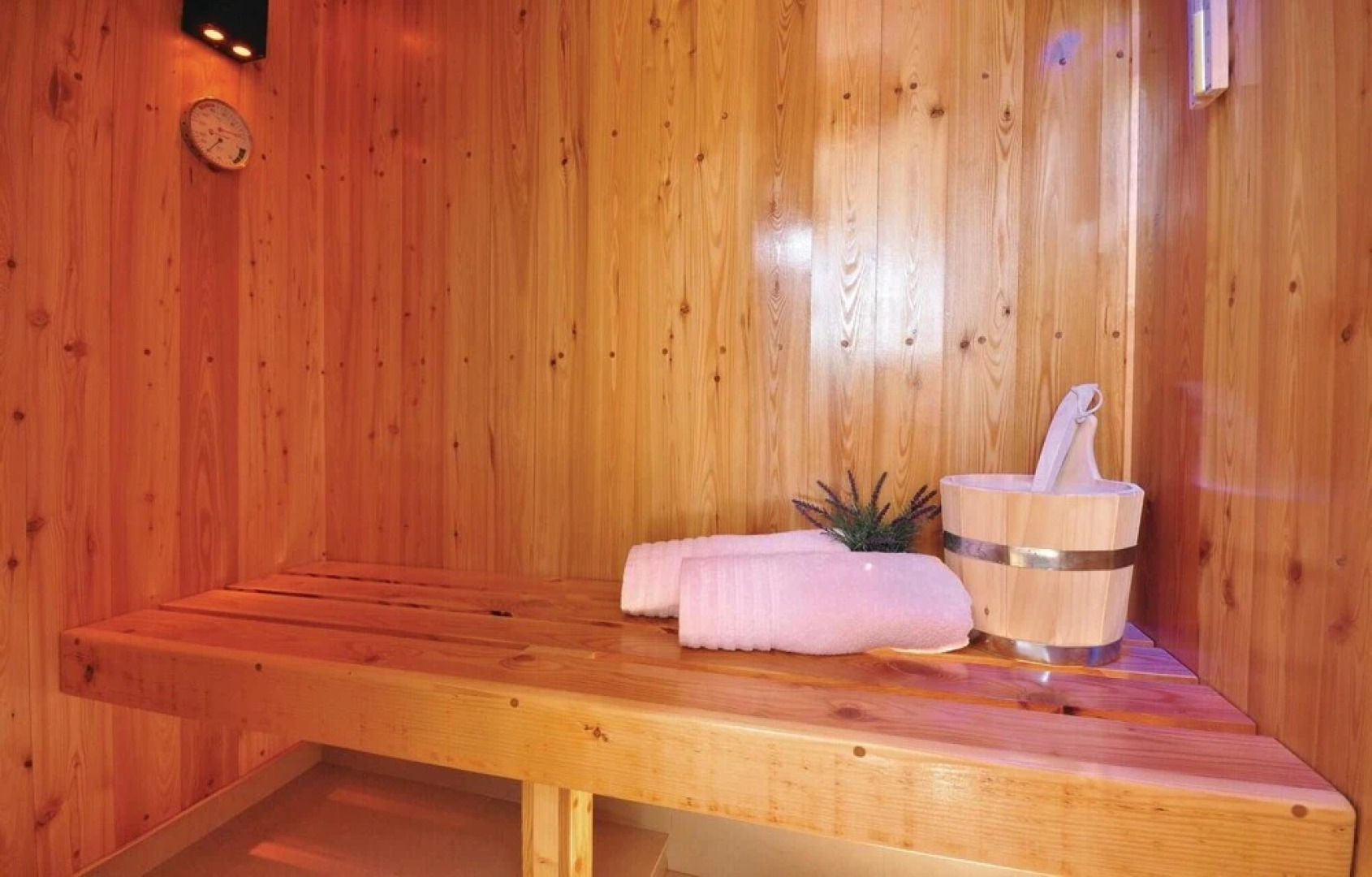 Amazing Home in Omis With Sauna, Wifi and 6 Bedrooms