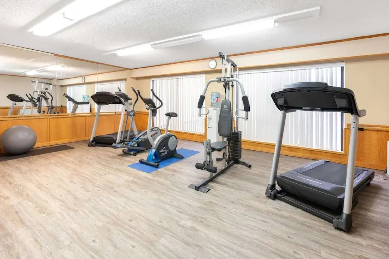 Ramada Coquitlam