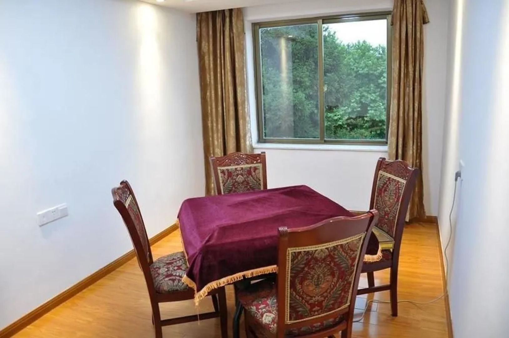 Wenxin 99 Business Hotel