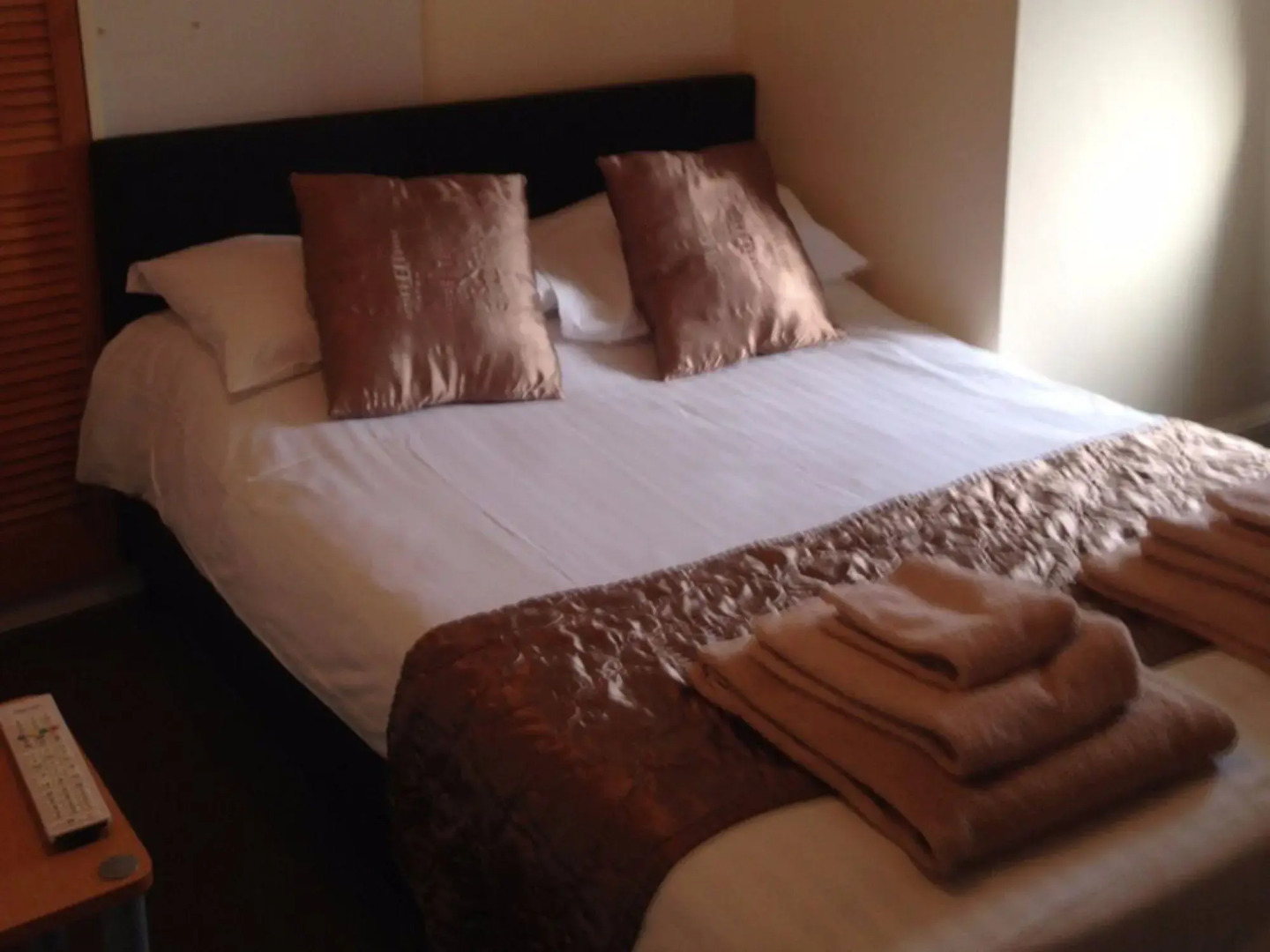 Spindrift Guest House - Adults Only