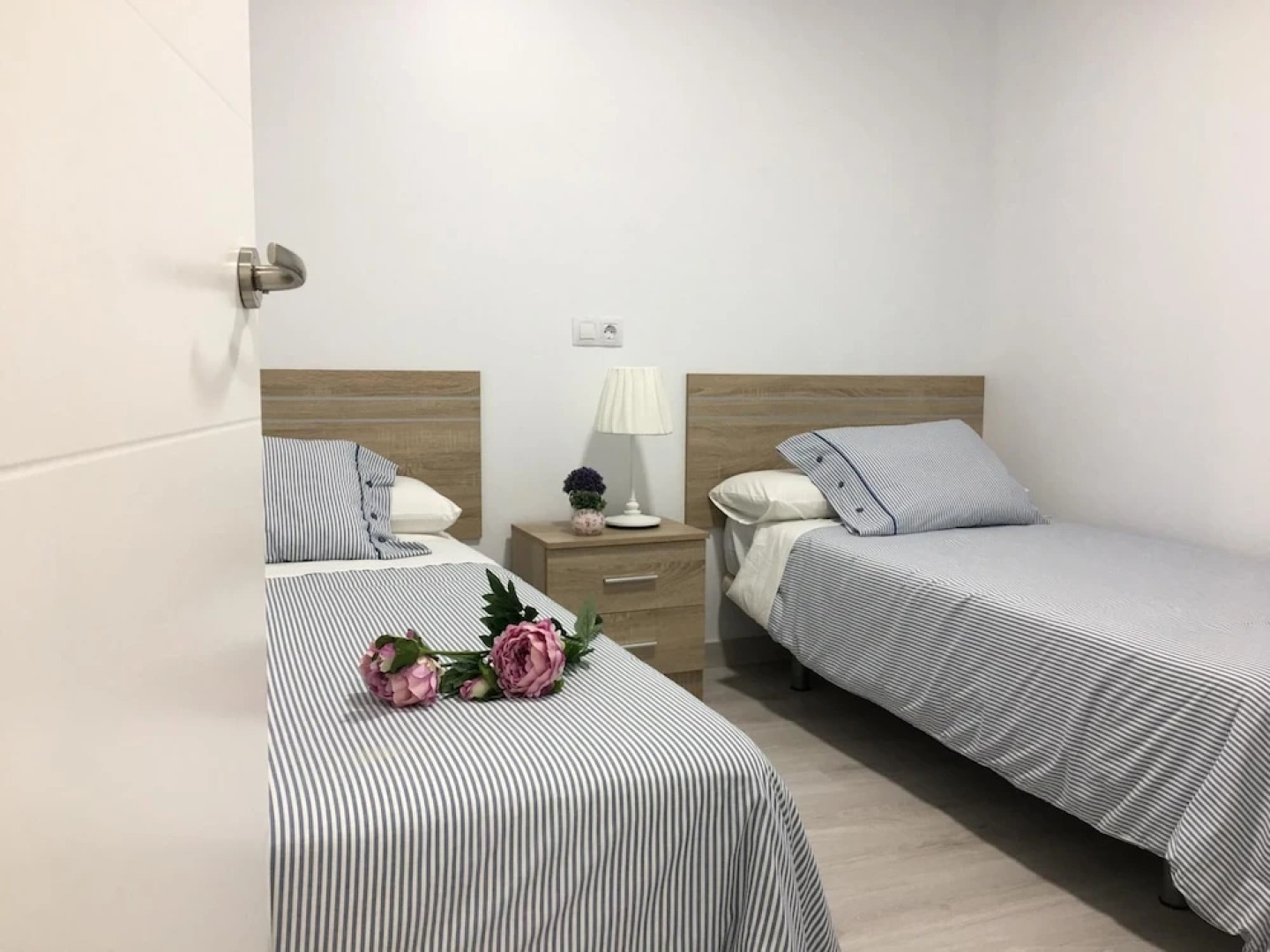 Castro Sun And Beach